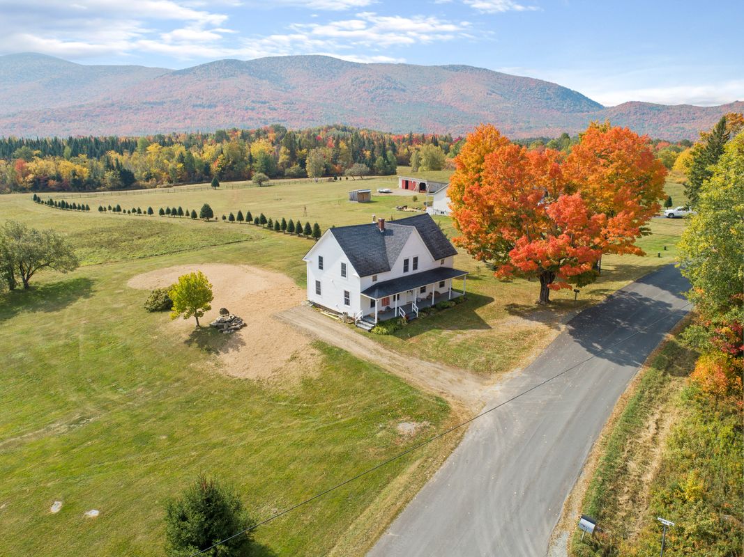 Trailside Farmhouse MyGoNorth
